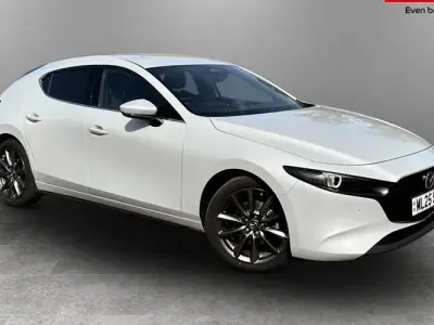 Used Mazda 3 Exclusive-Line 140 HP (102 kW) 2025 White Hatchback