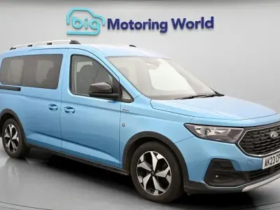 Used Ford Tourneo Connect Active 122 HP (89 kW) 2026 MPV