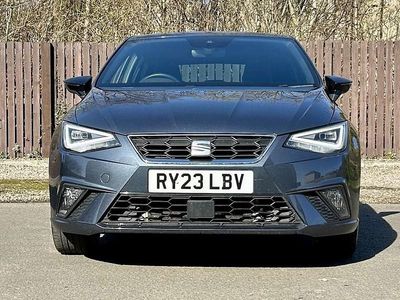 Begagnad Seat Ibiza FR Sport 108 HK (79 kW) 2023 Grå Halvkombi