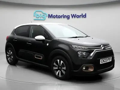 Begagnad Citroën C3 PureTech 83 HK (61 kW) 2023 Svart Halvkombi