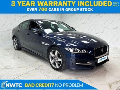 Used Jaguar XE R-Sport 180 HP (132 kW) 2015 Blue Sedan