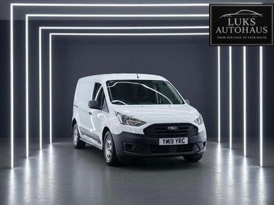 Used Ford Transit Connect S 100 HP (73 kW) 2019 White MPV
