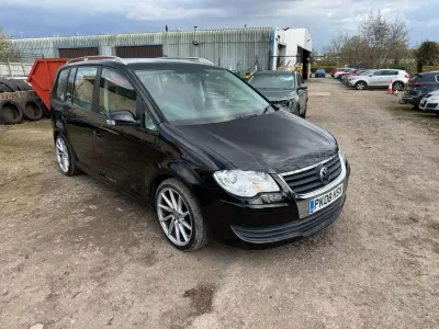 Used VW Touran SE 105 HP (77 kW) 2008 Black MPV
