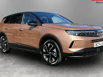Used Vauxhall Grandland X Ultimate 136 HP (100 kW) 2025 Brown SUV