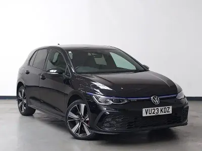 Used VW Golf VIII GTE 245 HP (180 kW) 2023 Black Hatchback
