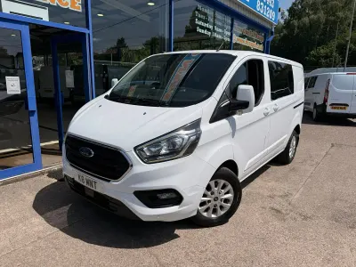Used Ford Transit Custom Limited 130 HP (95 kW) 2018 White Van