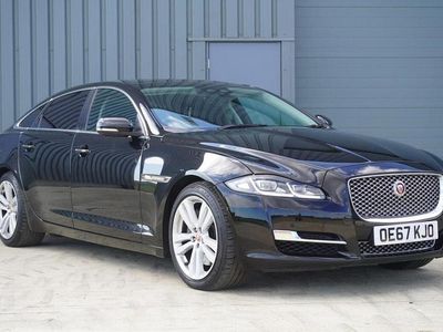 Jaguar XJ