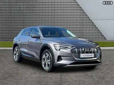 Begagnad Audi e-tron Advanced 300 kW (408 HK) 2020 Grå SUV