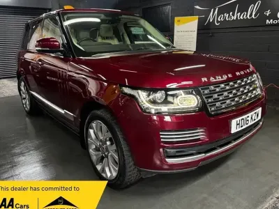 Używany Land Rover Range Rover S 306 KM (225 kW) 2016 Czerwony SUV