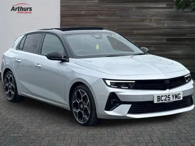 Used Vauxhall Astra Ultimate 130 HP (95 kW) 2025 Grey Hatchback