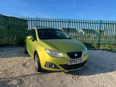 Begagnad Seat Ibiza Sport 85 HK (62 kW) 2009 Gul Halvkombi
