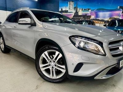 Used Mercedes GLA200 Executive 136 HP (100 kW) 2014 Silver SUV