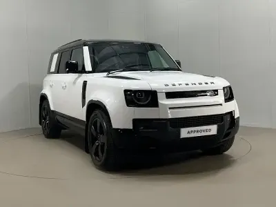 Used Land Rover Defender SE Dynamic 245 HP (180 kW) 2025 White SUV