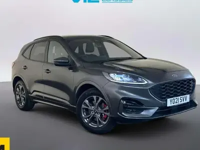 Usado Ford Kuga ST-Line 224 HP (164 kW) 2023 SUV
