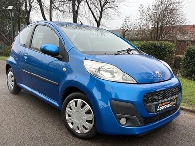 Blue Used 2014 Peugeot 107 Active Hatchback | £3,295 (Fair price)