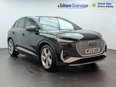 Second-hand Audi Q4 e-tron S-Line 150 kW (204 CP) 2022 Negru SUV
