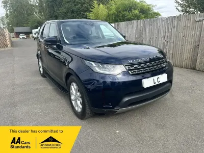 Used Land Rover Discovery SE 306 HP (225 kW) 2020 Blue SUV