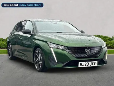 Używany Peugeot 308 Allure Premium 130 KM (95 kW) 2023 Zielony Hatchback