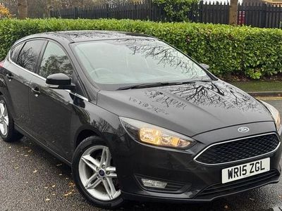 Black Used 2015 Ford Focus Zetec Hatchback | £4,695 (Fair price)