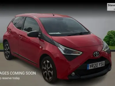 Gebraucht Toyota Aygo Trend 72 PS (52 kW) 2020 Rot Kleinwagen