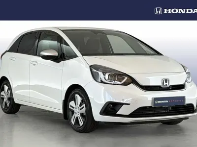 Second-hand Honda Jazz Hybrid 106 CP (77 kW) 2020 Alb Hatchback