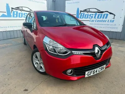 Used Renault Clio Dynamique 75 HP (55 kW) 2014 Red Hatchback