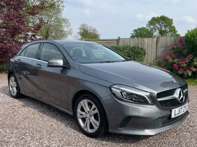 Begagnad Mercedes A180