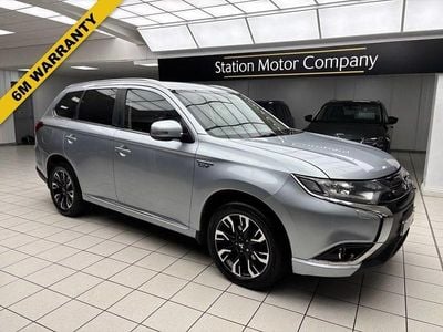 Silver Used 2018 Mitsubishi Outlander P-HEV Estate | £10,499 (Good price)