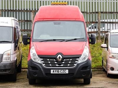 Used Renault Master Business 2016 Red Van