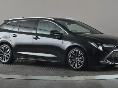 Usado Toyota Corolla 184 CV (135 kW) 2019 Negro Familiar