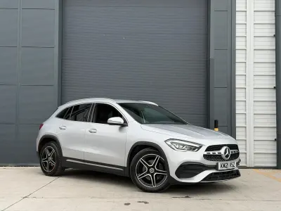 Used Mercedes GLA200 Executive 150 HP (110 kW) 2021 Silver SUV