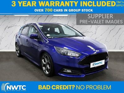 Used Ford Focus ST 185 HP (136 kW) 2017 Blue Hatchback