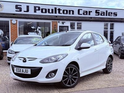 Used Mazda 2 84 HP (61 kW) 2011 White Hatchback