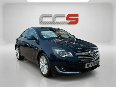 Second-hand Vauxhall Insignia Elite 163 CP (119 kW) 2013 Verde Hatchback