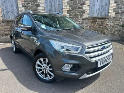 Used Ford Kuga Titanium 150 HP (110 kW) 2019 Grey SUV