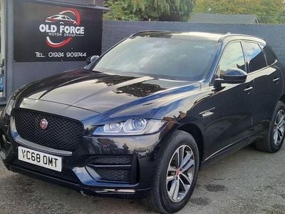 Black Used 2018 Jaguar F-Pace R-Sport SUV | £13,695 (Fair price)