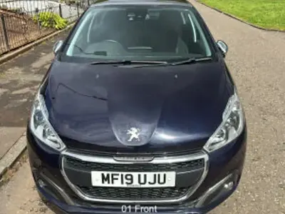 Second-hand Peugeot 208 82 CP (60 kW) 2019 Albastru Hatchback