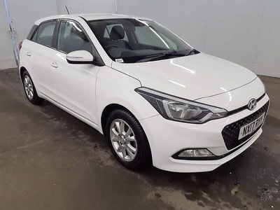 White Used 2017 Hyundai i20 SE Hatchback | £6,499 (Fair price)