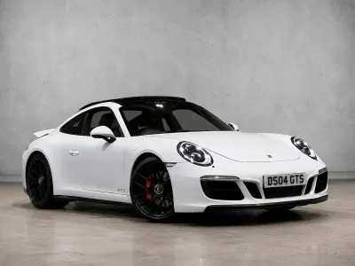 Used Porsche 911 2017 White Coupe
