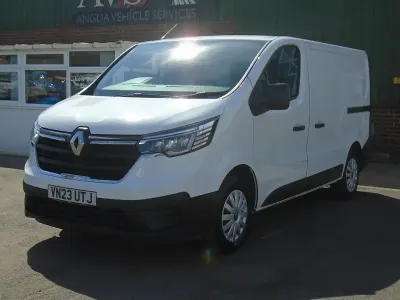 Used Renault Trafic 2023 White MPV