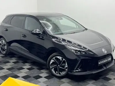 Used MG MG4 EV Trophy 150 kW (204 HP) 2023 Black Hatchback