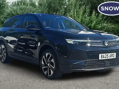 Used Vauxhall Grandland X Ultimate 136 HP (100 kW) 2025 Black SUV