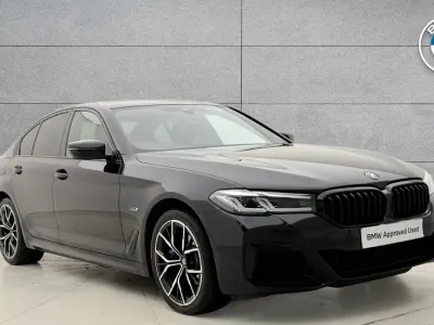 Begagnad BMW 530e M Sport 288 HK (211 kW) 2022 Svart
