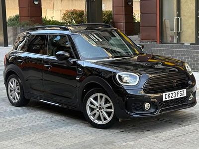 Usado Mini Cooper Sport 2023 Preto Citadino