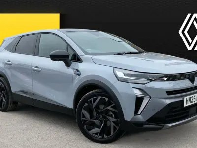 Usado Renault Symbioz Iconic Esprit Alpine 143 HP (105 kW) 2025 Cinzento SUV