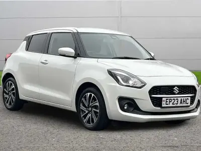 Używany Suzuki Swift SZ5 2023 Biały Hatchback