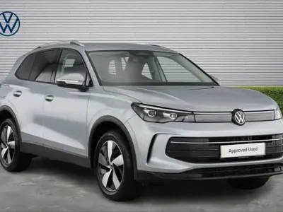 Nowe VW Tiguan Match 150 KM (110 kW) 2026 Srebrny SUV