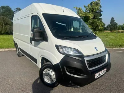 Used Peugeot Boxer 140 HP (102 kW) 2021 White Van