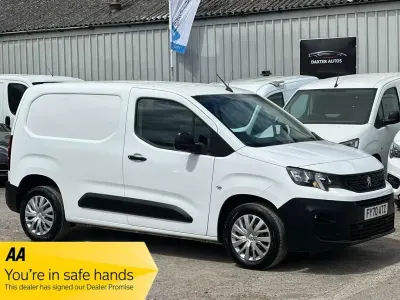 Used Peugeot Partner S 2020 White MPV