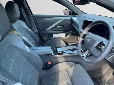 Black Used 2025 Vauxhall Astra Ultimate Hatchback | £22,495 (A bit pricey)